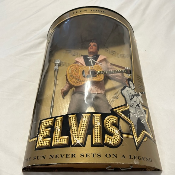 Elvis Teen Idol - Picture 4 of 4